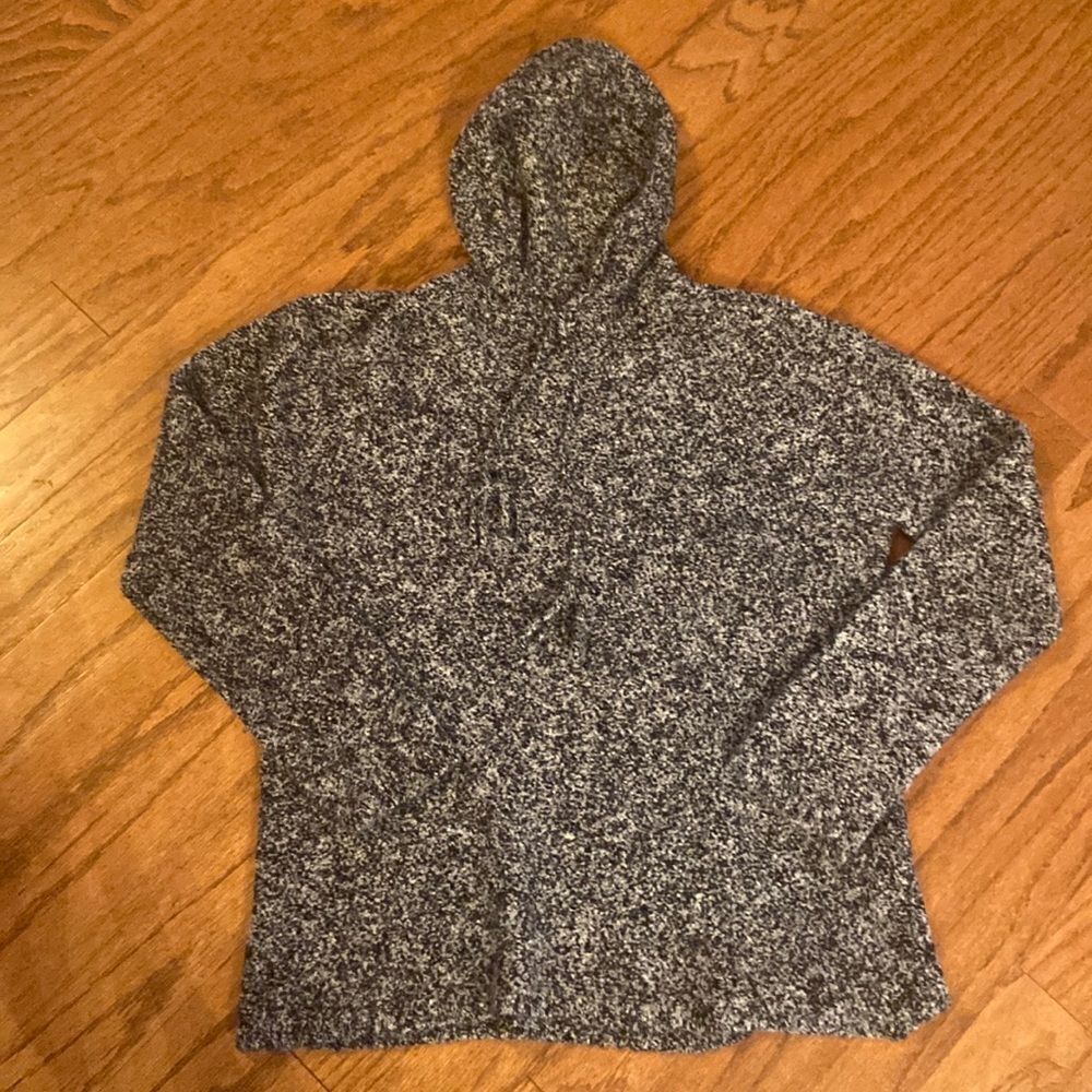 Esprit size medium, hooded sweater, very soft, black and gray